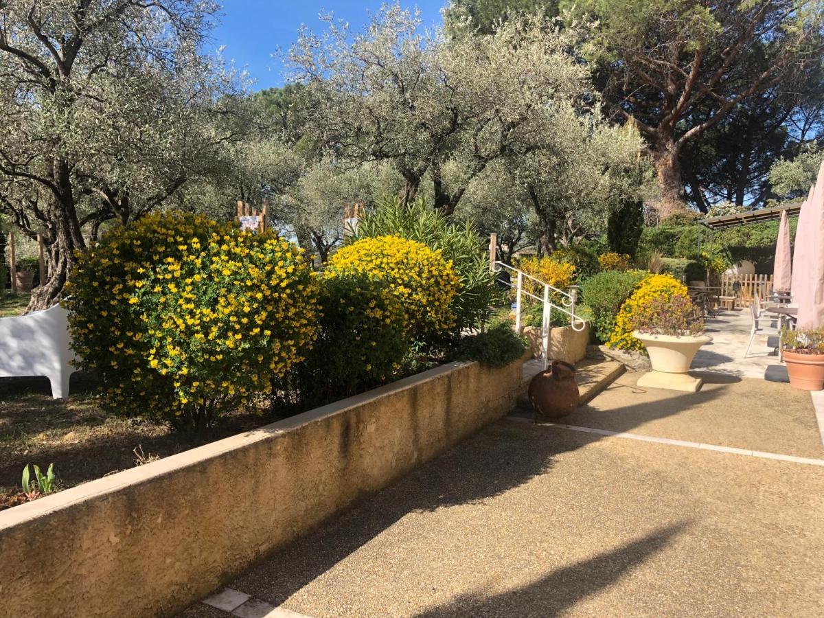 Hotel La Picholine En Provence Nyons Exterior foto