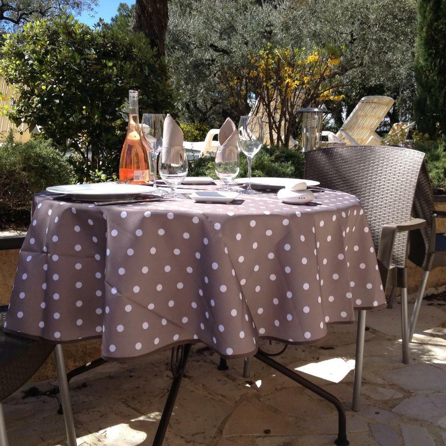 Hotel La Picholine En Provence Nyons Exterior foto